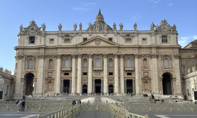 FOTO ARCHIVO. Puerta Santa de la basílica de San Pedro del Vaticano, EFE/ Daniel Cáceres