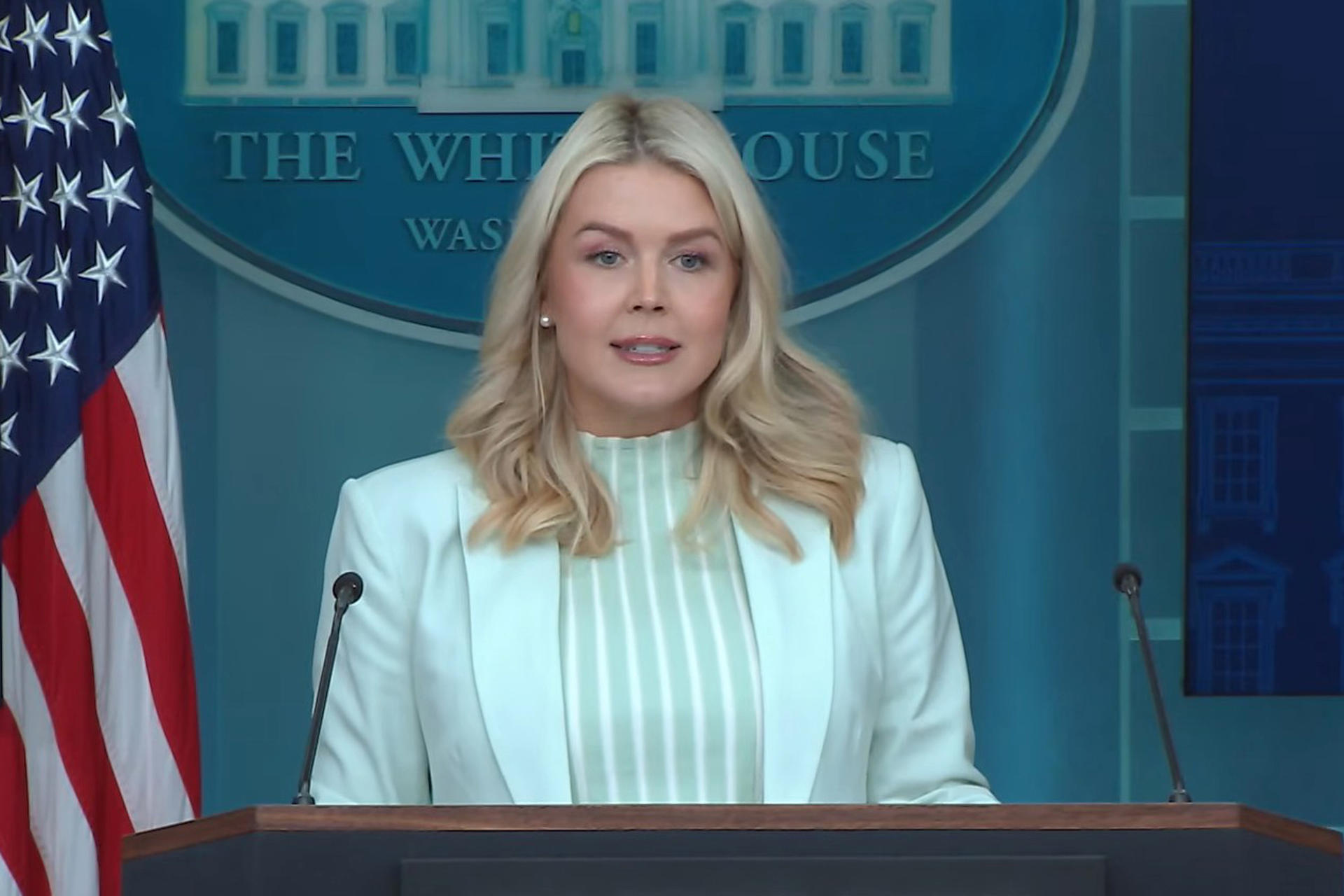 Captura de video de una transmisión de La Casa Blanca de su secretaria de prensa Karoline Leavitt durante una declaración este miércoles, en Washington (EE.UU.). EFE/ La Casa Blanca /SOLO USO EDITORIAL/ SOLO DISPONIBLE PARA ILUSTRAR LA NOTICIA QUE ACOMPAÑA (CRÉDITO OBLIGATORIO)