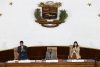 El presidente de la Asamblea Nacional (AN, Parlamento) de Venezuela, Jorge Rodríguez (c); junto al primer vicepresidente, Pedro Infante (i); y la segunda vicepresidenta, Grecia Colmenares, participan en una sesión este jueves, en Caracas (Venezuela). EFE/ Ronald Peña R