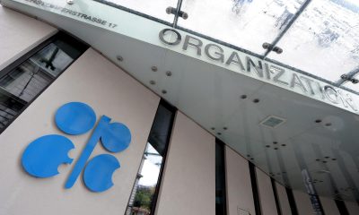 Fotografía de archivo tomada el 3 de noviembre de 2009de la sede de la Organización de los Paises Exportadores de Petróleo (OPEC) en Viena. EFE/Herbert Pfarrhofer