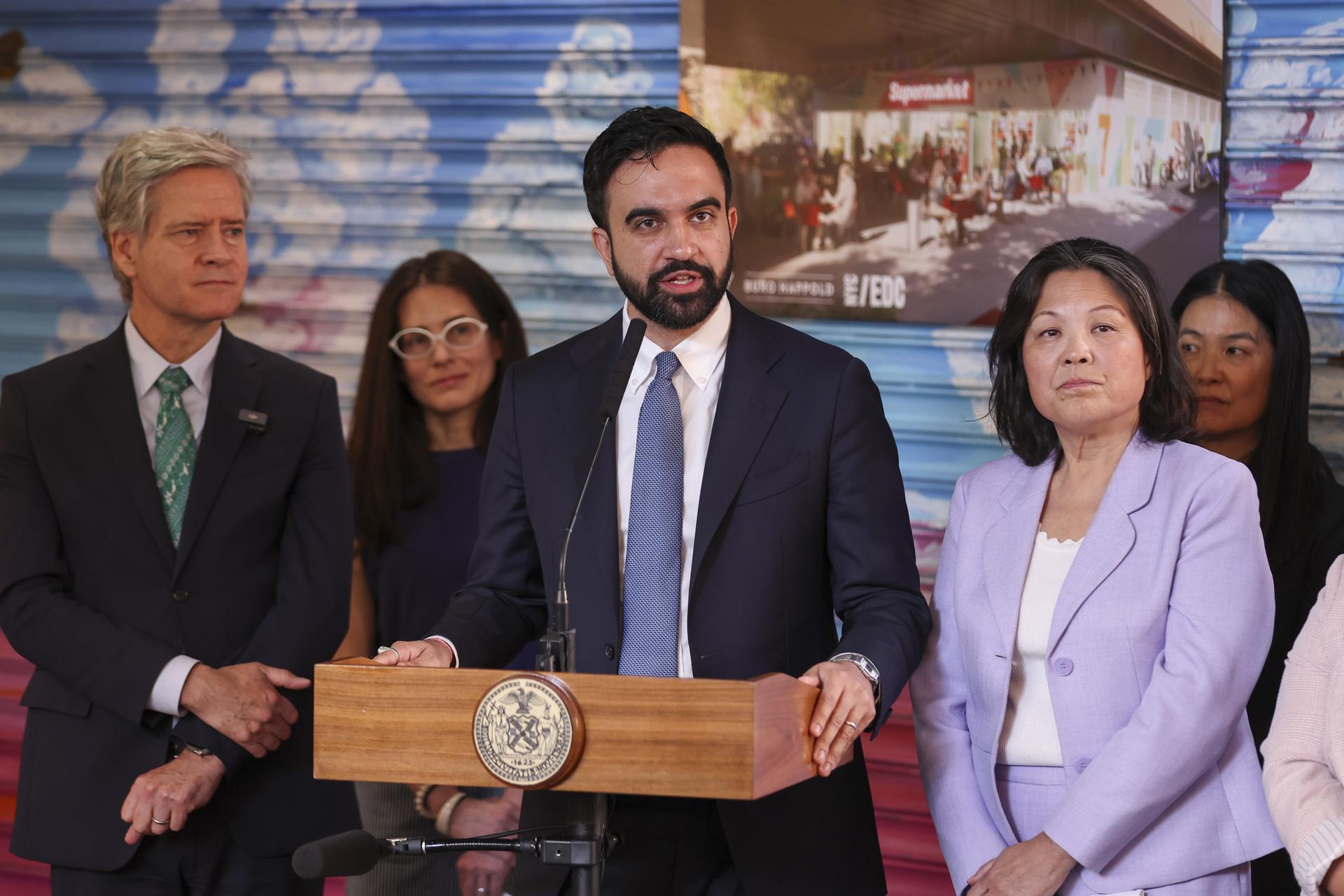 EFE/EPA/SARAH YENESEL