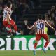 Julián Alvarez celebra su gol en la ida en el Camp Nou. EFE / Alberto Estévez.