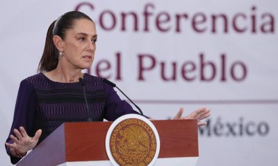 La presidenta de México, Claudia Sheinbaum habla este viernes durante una rueda de prensa matutina en Palacio Nacional de la Ciudad de México (México). EFE/Mario Guzmán