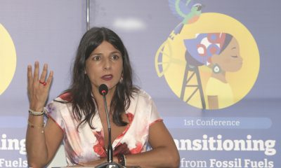 La ministra de Ambiente de Colombia, Irene Vélez, habla en la rueda de prensa inaugural de la primera Conferencia para la Transición más allá de los Combustibles Fósiles este viernes, en Santa Marta (Colombia). EFE/ Ricardo Maldonado Rozo