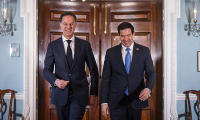 EFE/EPA/JIM LO SCALZO