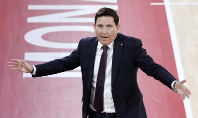 El técnico del Barcelona, Xavi Pascual, durante el partido contra el Mónaco. EFE/EPA/SEBASTIEN NOGIER