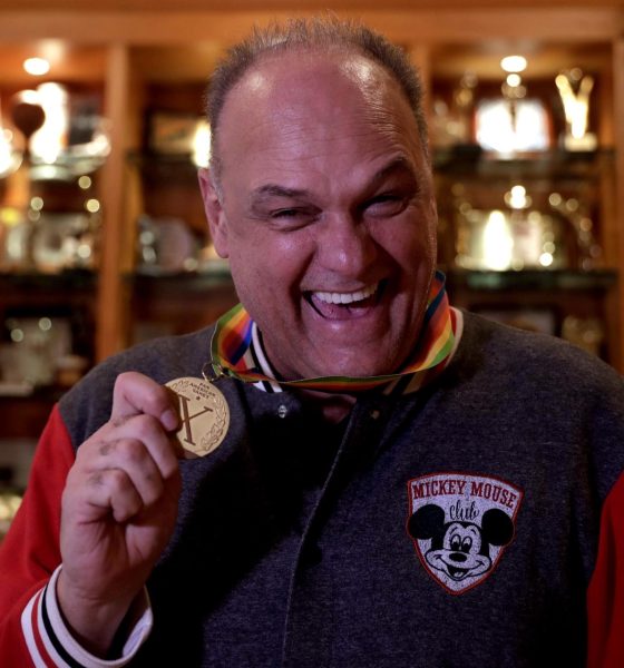 Fotografía hecha el 24 de julio de 2019 al ídolo del baloncesto brasileño, Oscar Schmidt, quien este viernes falleció a los 68 años de edad en la ciudad de São Paulo. EFE/ Fernando Bizerra Jr.