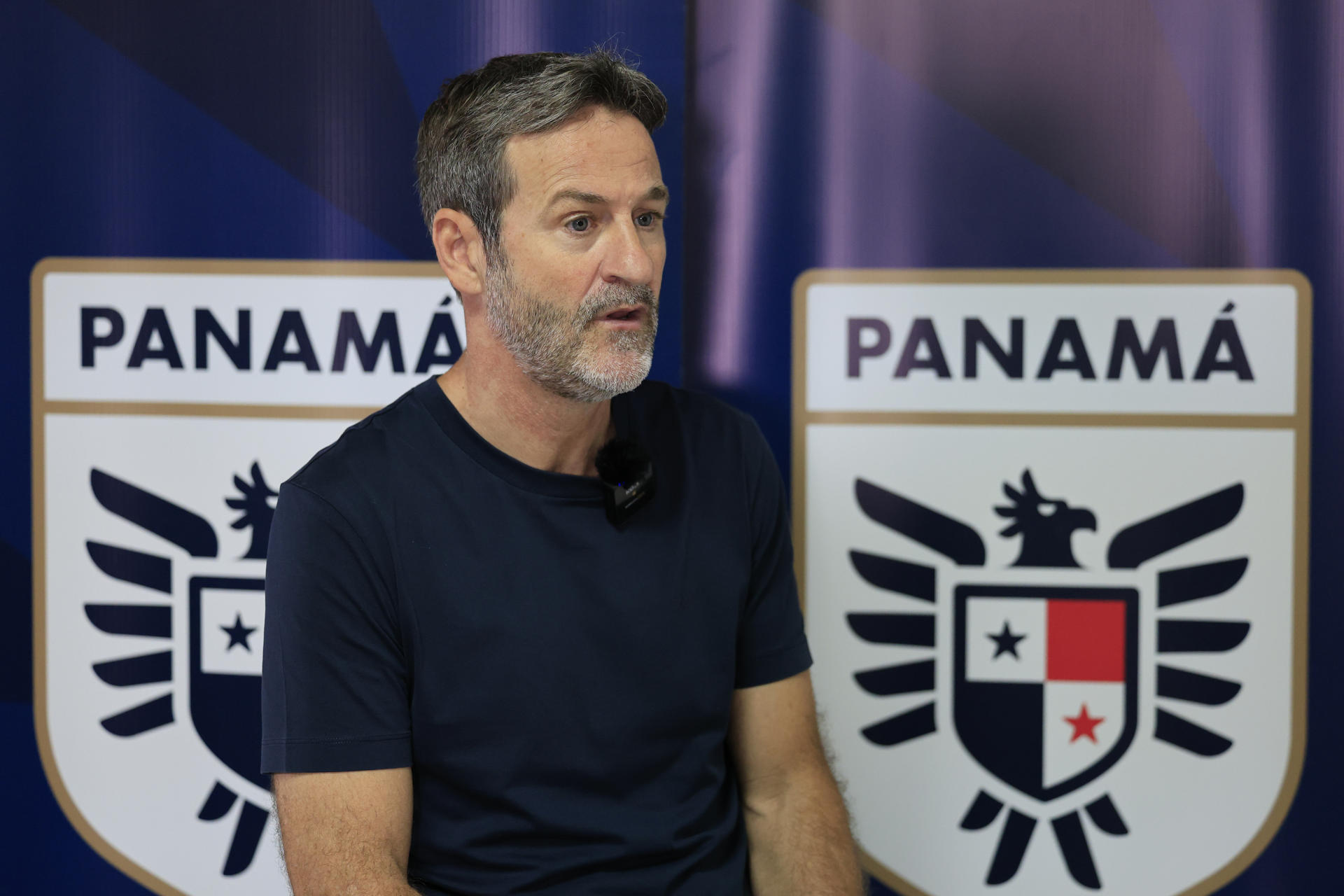 Fotografía de archivo del seleccionador de Panamá, Thomas Christiansen, quien este lunes ha recibido el anuncio de que el último partido de preparación de su plantilla para el Mundial de 2026 se jugará el 3 de junio contra República Dominicana en el estadio Rommel Fernández, de la capital del país. EFE/ Bienvenido Velasco