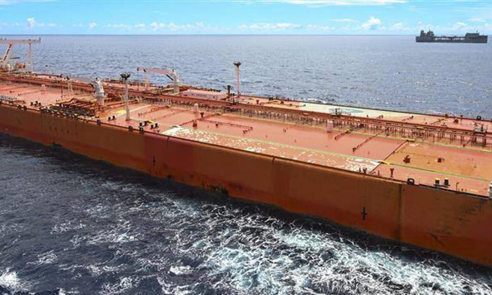 Fuerzas de Estados Unidos interceptaron y abordaron el buque cisterna M/T Tifani (en la imagen), sancionado y vinculado a Irán en la zona del Indopacífico, según informó este martes el Departamento de Guerra, en una acción más de presión contra la República Islámica, sobre la que Washington mantiene un bloqueo naval. EFE/ Departamento de Guerra de EE.UU - SOLO USO EDITORIAL/SOLO DISPONIBLE PARA ILUSTRAR LA NOTICIA QUE ACOMPAÑA (CRÉDITO OBLIGATORIO) -