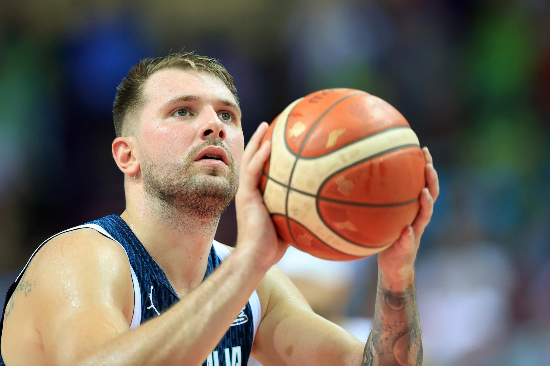 Fotografía de archivo de Luka Doncic. EFE/Jarek Praszkiewicz PROHIBIDO SU USO EN POLONIA