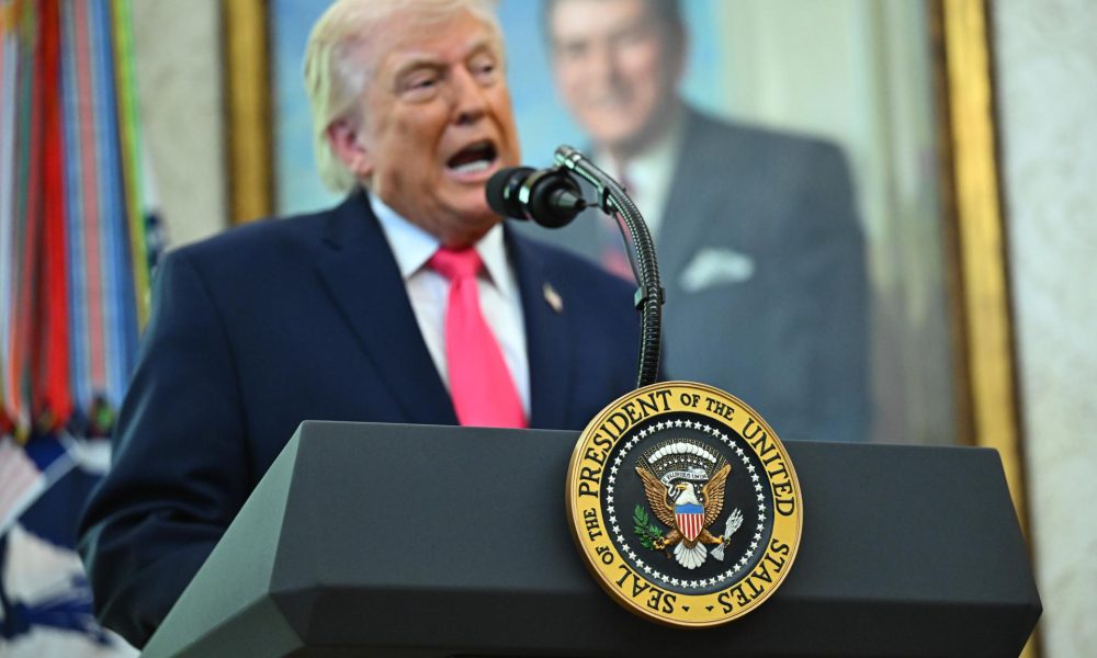 EFE/EPA/GRAEME SLOAN / POOL