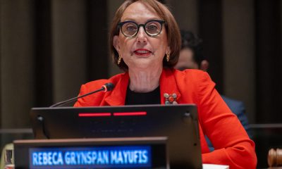 Fotografía cedida por la ONU donde aparece la exvicepresidenta de Costa Rica y candidata a la secretaría general de la ONU, Rebeca Grynspan, hablando durante un encuentro este miércoles, en la sede del organismo internacional en Nueva York (Estados Unidos). EFE/ Manuel Elías/ONU
