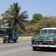 Fotografía que muestra un vehículo transitando por una vía este 27 de abril de 2026, en La Habana (Cuba). EFE/ Ernesto Mastrascusa