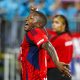 Francisco Chaverra, de Medellín, celebra su gol a Estudiantes de La Plata este miércoles en un partido de la Copa Libertadores en el estadio Atanasio Girardot (Colombia). EFE/ STR