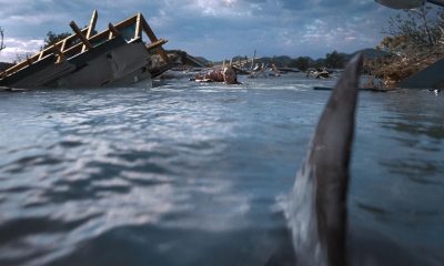 Fotograma cedido por Netflix donde aparece Phoebe Dynevor como Lisa durante una escena de la película 'Thrash'. EFE/ Ben King/ Netflix /SOLO USO EDITORIAL/ NO VENTAS/ SOLO DISPONIBLE PARA ILUSTRAR LA NOTICIA QUE ACOMPAÑA (CRÉDITO OBLIGATORIO)