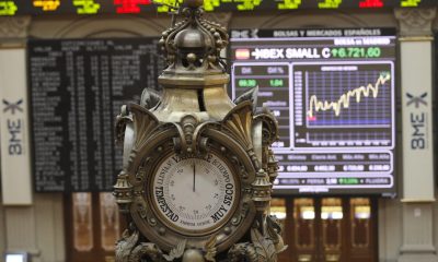 Imagen de archivo de los paneles de la Bolsa de Madrid. EFE/KOTE RODRIGO