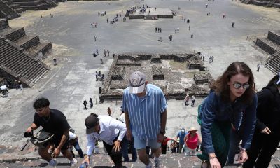 Turistas realizan recorridos este miércoles en la Zona Arqueológica de Teotihuacán, en el Estado de México (México). EFE/Mario Guzmán