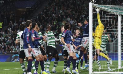 El portero del Sporting Rui Silva (d), en acción durante el partido de ida de los cuartos de final de la Liga de Campeones que su equipo jugó contra el Arsenal el pasado 7 de abril. EFE/MANUEL DE ALMEIDA