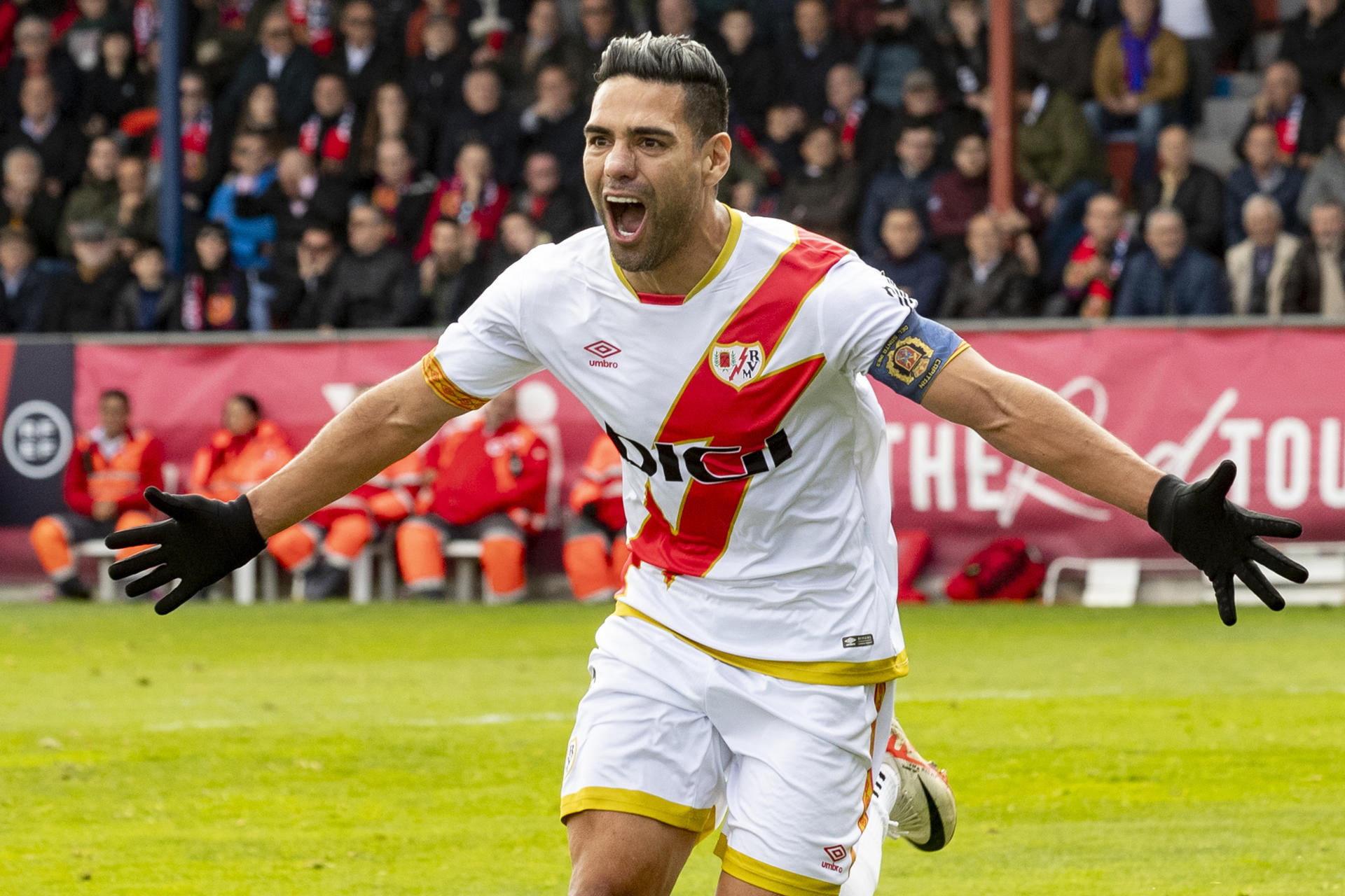 Radamel Falcao celebra un gol en su etapa en el Rayo Vallecano. EFE/Marcial Guillén