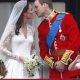 El príncipe Guillermo y su esposa Catalina en el balcón del palacio de Buckingham, en Londres (Reino Unido. EFE/Kerim Okten
