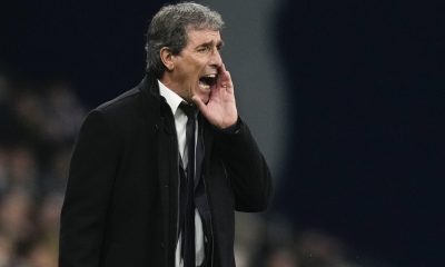El técnico uruguayo del Real Oviedo Guillermo Almada. EFE/Enric Fontcuberta
