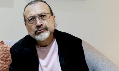 El laureado poeta y ensayista colombiano William Ospina posa durante una entrevista con EFE en el marco del Congreso Internacional de Escritores este viernes, en Caguas (Puerto Rico). EFE/Thais Llorca