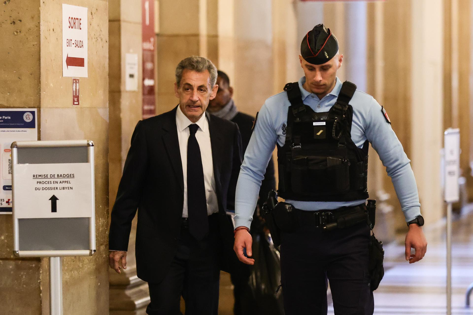 Llegada al tribunal del expresidente francés Nicolas Sarkozy. EFE/EPA/TERESA SUAREZ