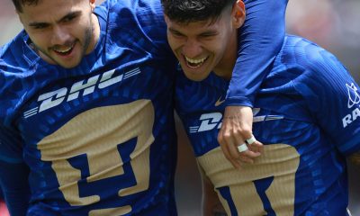 Pumas celebran un gol en un partido de la Liga MX en el estadio Olímpico Universitario en Ciudad de México (México). Imagen de archivo EFE/ Alex Cruz