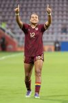 Génesis Flórez, de Venezuela, celebra un gol durante un partido de la Liga de Naciones Femenina entre Venezuela y Bolivia en el estadio Metropolitano de Fútbol de Lara en Cabudare (Venezuela). EFE/Edison Suárez
