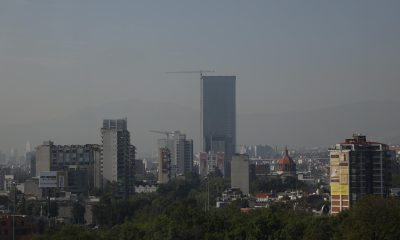 Fotografía de archivo que muestra una capa de contaminación en Ciudad de México (México). EFE/ Sáshenka Gutiérrez