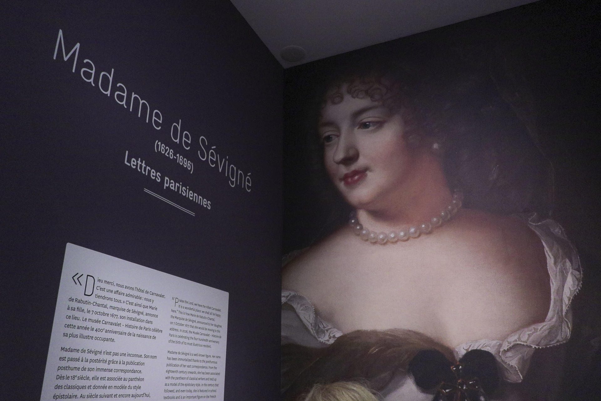 El museo Carnavalet de París dedica una exposición a la marquesa de Sévigné (1626-1696), que nació hace 400 años y contó la Francia de Luis XIV a través de la nutrida correspondencia que se intercambiaba principalmente con su hija. EFE/ Edgar Sapiña