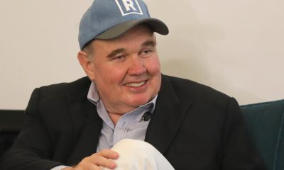 Fotografía de archivo del candidato a la Presidencia de Perú por el partido Renovación Popular, Rafael López Aliaga, participando durante un evento en Lima (Perú). EFE/ Paolo Aguilar