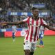 - El delantero del Athletic Nico Williams celebra tras marcar el 2-4, durante el partido de LaLiga de fútbol que Deportivo Alavés y Athletic Club disputaron en el estadio de Mendizorrotza, en Vitoria. EFE/Adrián Ruiz Hierro