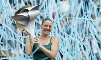 La ucraniana Marta Kostiuk, ganadora del Mutua Madrid Open. EFE/ Chema Moya