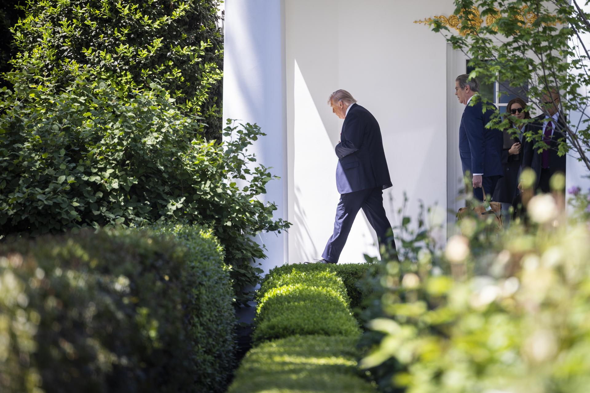 EFE/EPA/JIM LO SCALZO / POOL