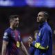 El delantero brasileño del FC Barcelona Raphinha al finalizar el partido de vuelta de cuartos de final de Liga de Campeones que Atlético de Madrid y FC Barcelona disputaron el pasado 14 de abril en el estadio Metropolitano, en Madrid. EFE/Juanjo Martín