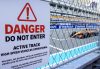 El piloto británico de McLaren Lando Norris cruza la meta en la carrera al esprint del GP de Miami. EFE/EPA/CRISTOBAL HERRERA-ULASHKEVICH
