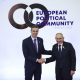 El presidente del Gobierno español, Pedro Sánchez (i), junto al primer ministro de Armenia, Nikol Pashinyan (d), en el marco de la cumbre de la Comunidad Política Europea que se celebra en Ereván, Armenia. EFE/ Borja Puig De La  Bellacasa SOLO USO EDITORIAL/SOLO DISPONIBLE PARA ILUSTRAR LA NOTICIA QUE ACOMPAÑA (CRÉDITO OBLIGATORIO)