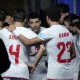 El capitán de Irán Mehdi Taremihabla con sus compañeros durante el partido ante Egipt en Seattle, USA. EFE/EPA/STEPHEN BRASHEAR