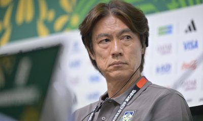 El seleccionador de Corea del Sur Hong Myung-bo habla en una rueda de prensa en Monterrey (México). EFE/ Miguel Sierra