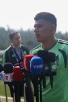 El jugador mexicano Jesús Gallardo durante un entrenamiento de la selección nacional de México este lunes, en el Centro de Alto Rendimiento de Ciudad de México. EFE/ Sashenka Gutiérrez
