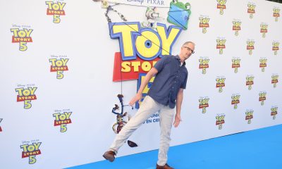 El cineasta estadounidense y director del film Andrew Stanton posa en el photocall con motivo de la premiére de Toy Story 5, en el cine Callao, en Madrid. Imagen de archivo. EFE/ Kiko Huesca