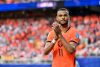 El neerlandés Cody Gakpo celebra este jueves en Kansas City la clasificación de su país a la fase de dieciseisavos de final del Mundial. EFE/EPA/AMY KONTRAS
