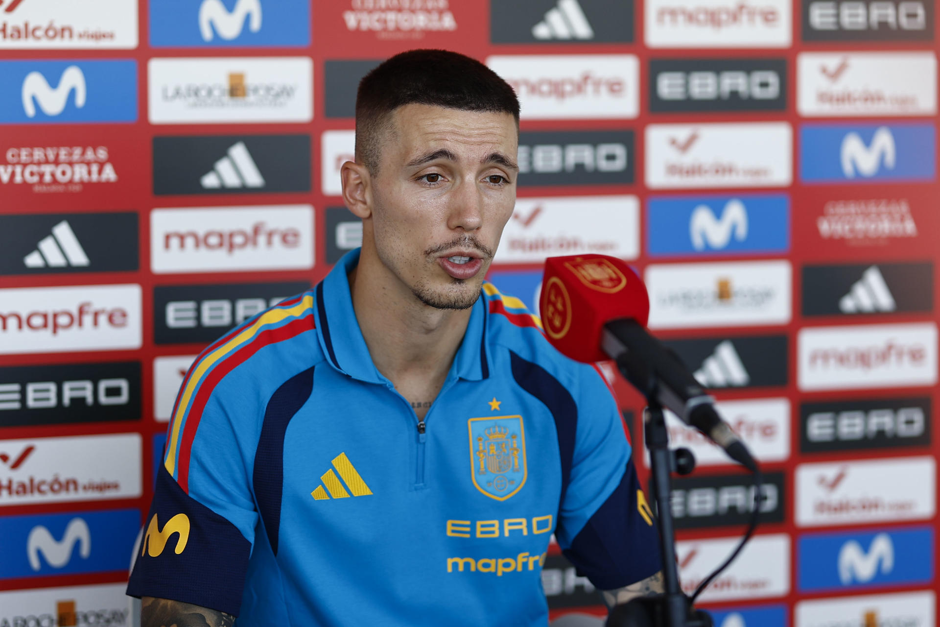 El defensa de la selección española, Alex Grimaldo en foto de archivo de Rodrigo Jimenez . EFE