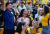Aficionados de Ecuador celebran en Quito el triunfo por 2-1 ante Alemania este jueves en el Mundial 2026. EFE/ José Jácome
