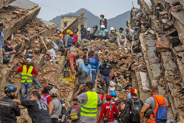 Doble terremoto quiebra a Venezuela