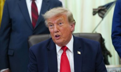 El presidente de Estados Unidos, Donald J. Trump, hace un anuncio en el Despacho Oval de la Casa Blanca, en Washington D. C., Estados Unidos, el 29 de julio de 2026.  EFE/AARON SCHWARTZ