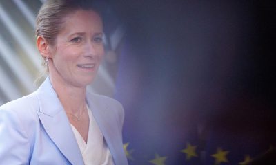 La alta representante de la UE para Asuntos Exteriores, Kaja Kallas, habla a los medios este lunes en Bruselas, Bélgica. EFE/EPA/OLIVIER MATTHYS