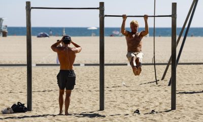 EFE/EPA/CHRIS TORRES