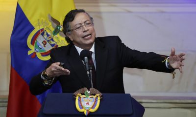 El presidente saliente de Colombia, Gustavo Petro, habla en la instalación del nuevo Congreso este lunes, en Bogotá (Colombia). EFE/ Carlos Ortega